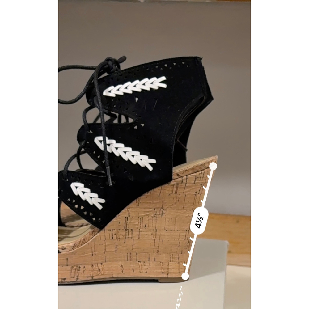 Marc Fisher Womens Hosana Wedge Sandals Black Suede Cork Platform Gladiator Sz 8 - Picture 8 of 8